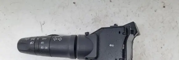 Nissan X-Trail T30 Indicator stalk 25540