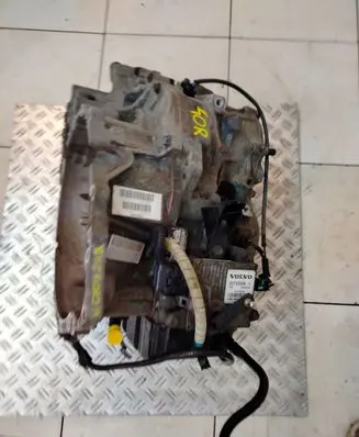 Volvo XC70 Automatic gearbox 30713875