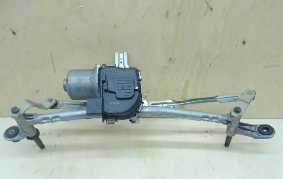Peugeot 3008 II Front wiper linkage 9824762480