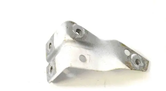 Hyundai ix35 Fender mounting bracket