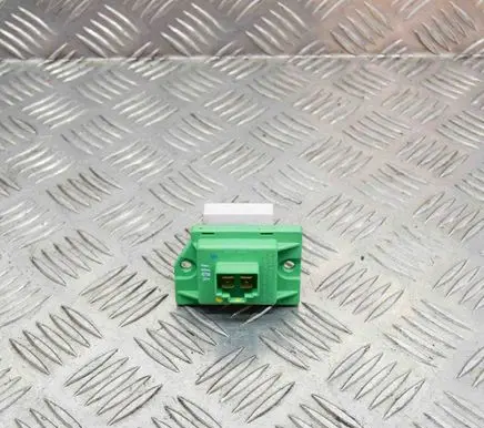 Heater blower motor/fan resistor
