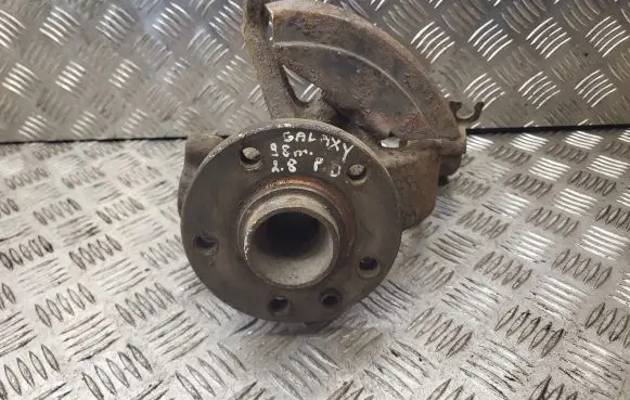 Ford Galaxy Front wheel hub