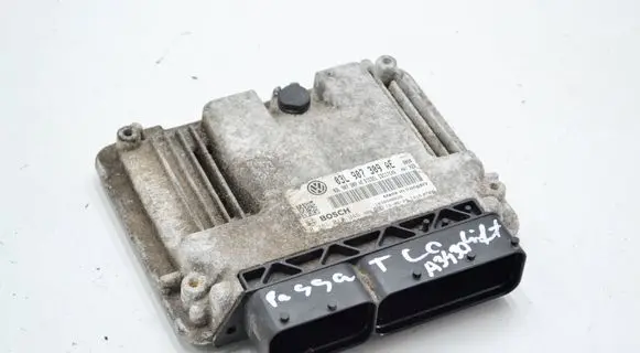 Volkswagen PASSAT CC Engine control unit/module 03L907309AE 0281017946