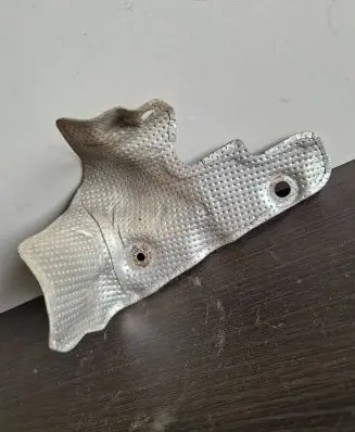 Volvo V60 Heat shield in engine bay 31293347AA