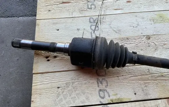 Chrysler Voyager Front driveshaft
