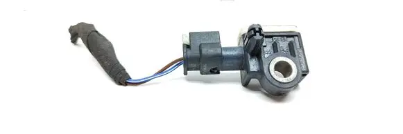 Mercedes-Benz GL X164 Airbag deployment crash/impact sensor A1668210151 56054085AA 024170515