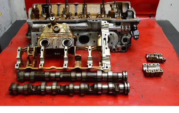 BMW X3 E83 Engine head 75054229