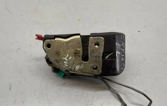 Chrysler Voyager Front door lock