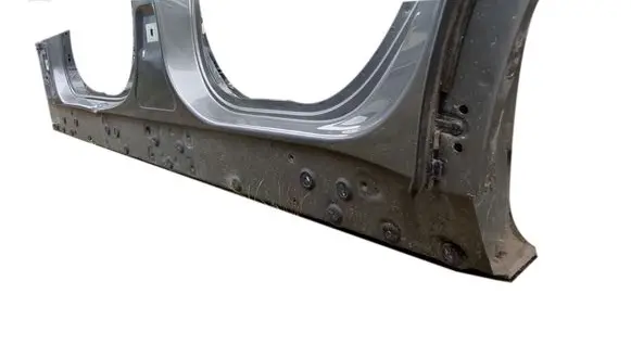 BMW X6 F16 Front sill (body part) 