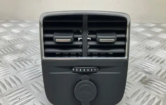 Audi A3 S3 8V Rear air vent grill 8V0857042 8V0819203