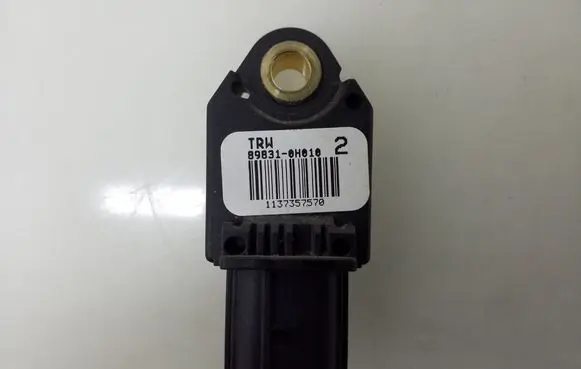 Toyota Yaris Airbag deployment crash/impact sensor 898310H010