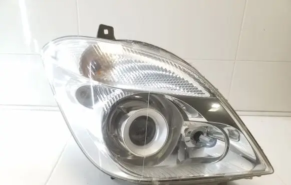 Mercedes-Benz Sprinter W906 Headlight/headlamp 1ZS24701222 5DV00900000