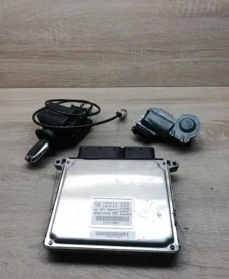 Engine ECU kit and lock set