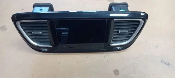 Chrysler Pacifica Screen/display/small screen P68223456AD 6EC071X9AA