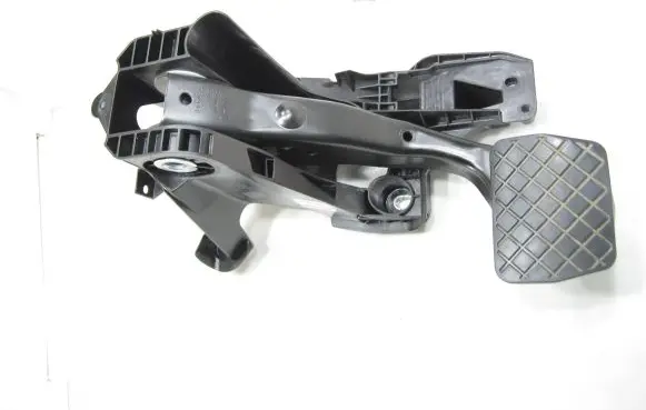 Volkswagen PASSAT B8 Brake pedal 5Q1723058BN 210218