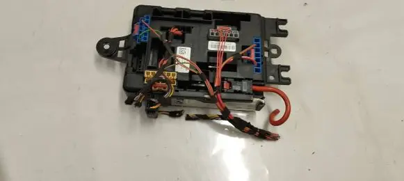 BMW 1 F20 F21 Fuse box set 9337880