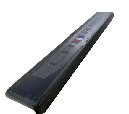 Chevrolet Camaro Front sill trim cover 84127637
