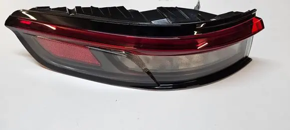 Jeep Grand Cherokee WL Rear/tail lights P68421133AD 260821A3