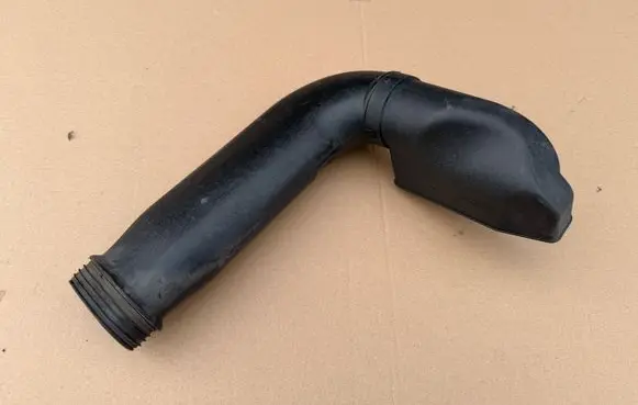 KIA Ceed Air intake duct part 28210A5820