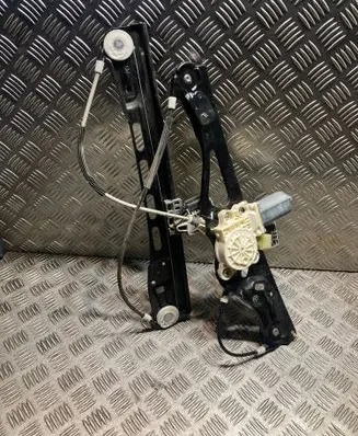 Mercedes-Benz E W211 Front door electric window regulator 2117200146 A2117200146