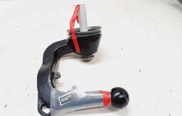 Audi A4 S4 B8 8K Tow bar 305430