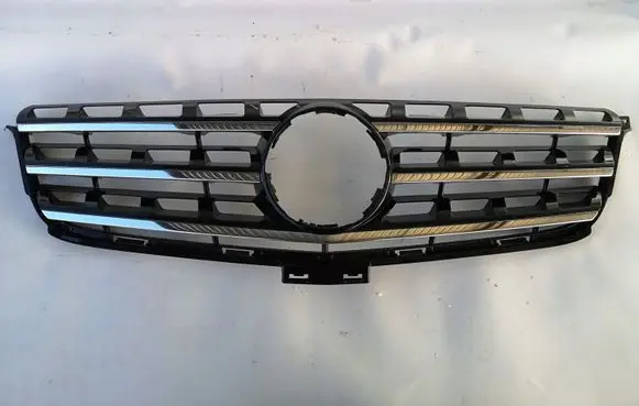 Front bumper upper radiator grill
