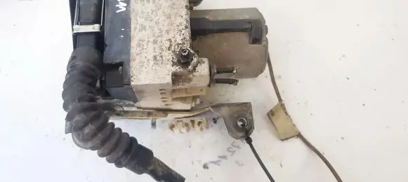 Audi A4 S4 B5 8D ABS Pump 8s0614111