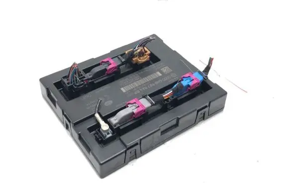 Audi A6 C7 Central body control module 4H0907064BP