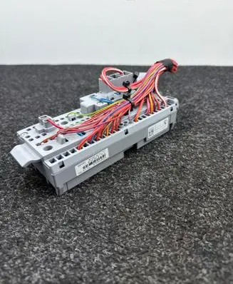 BMW 5 G30 G31 G38 Fuse box set 9350313
