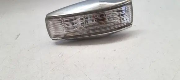 KIA Sorento Front fender indicator light