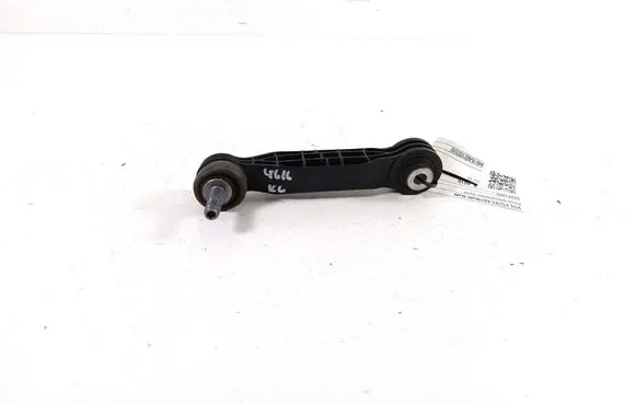 Volvo XC40 Rear anti-roll bar/stabilizer link 32221469