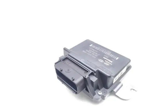 Hyundai i40 Hand brake control module 59790-3Z550 EP80010410