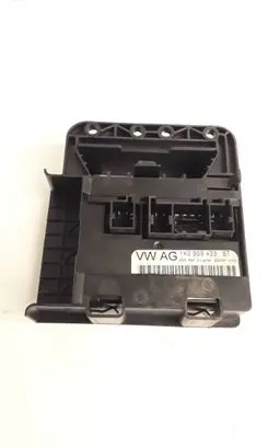 Volkswagen Golf V Comfort/convenience module 1k1907348