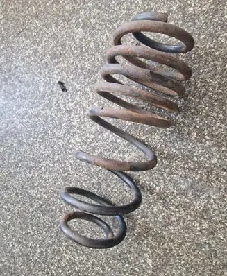 Toyota Yaris Rear coil spring