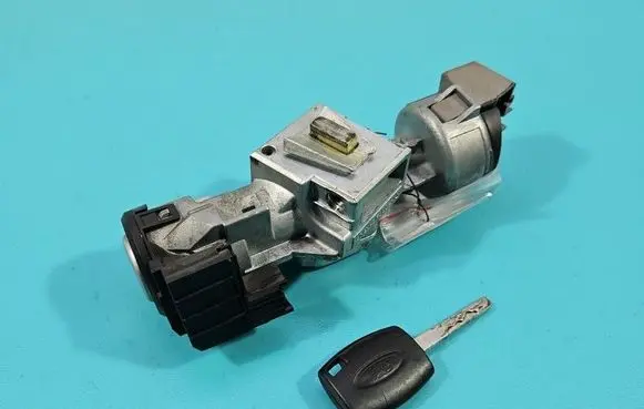 Ford Focus Ignition lock 3M513F880AC IMPRK1587797