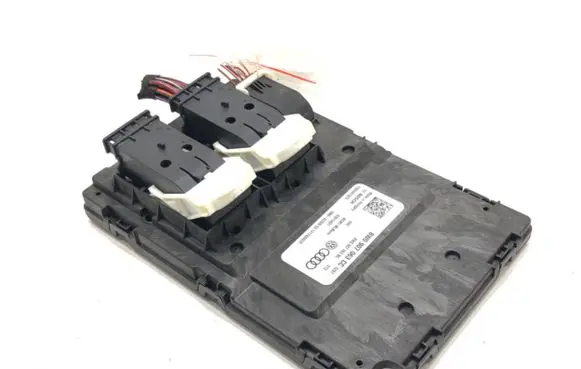 Audi A4 S4 B9 Central body control module 8W0907063CC