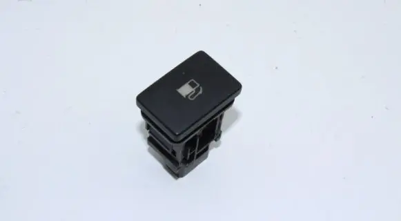 Lexus CT 200H Fuel tank opening switch 