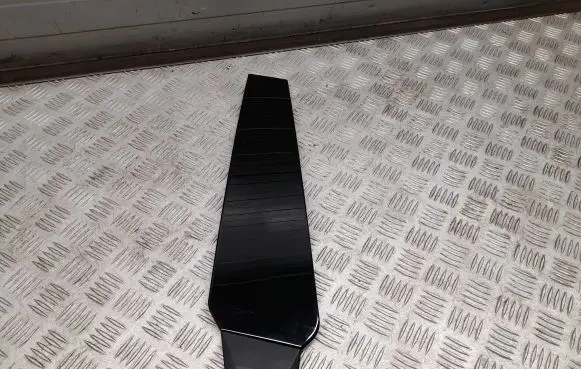 Audi Q8 Front door glass trim molding 4M8853290