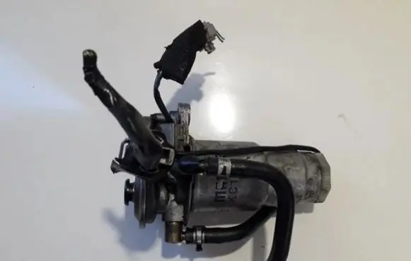 Toyota Corolla E100 Fuel filter mahlekc100