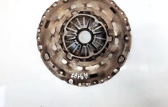 Volkswagen PASSAT B6 Pressure plate 