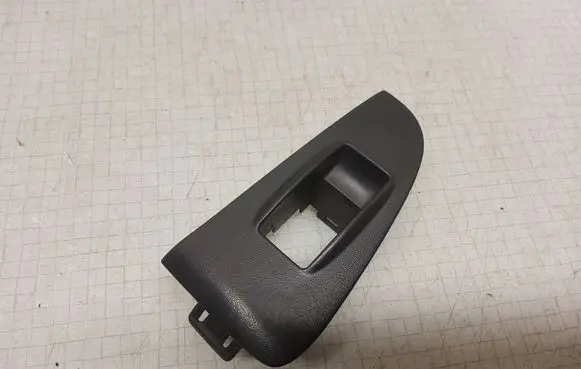 Toyota Avensis T250 Rear door window switch trim 7427205020