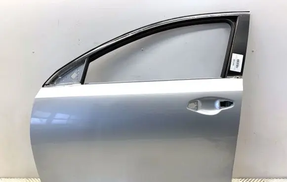 KIA Ceed Front door 