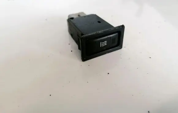 Toyota Avensis T250 Windscreen/window heater switch 153337
