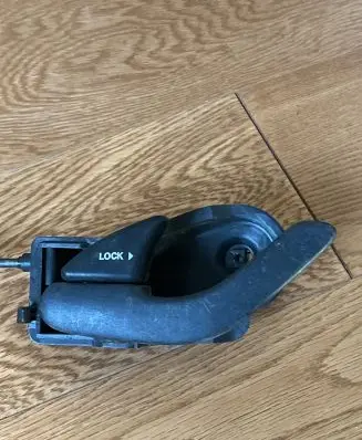 Ford Maverick Front door lock YL84-7822615AL
