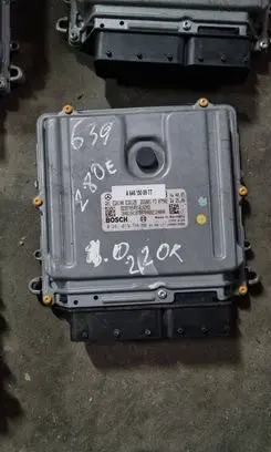 Mercedes-Benz Vito Viano W639 Engine ECU kit and lock set A6461500977 0281013788