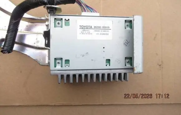 Toyota Avensis T270 Sound amplifier 8628005010 AG900364 1460002130D