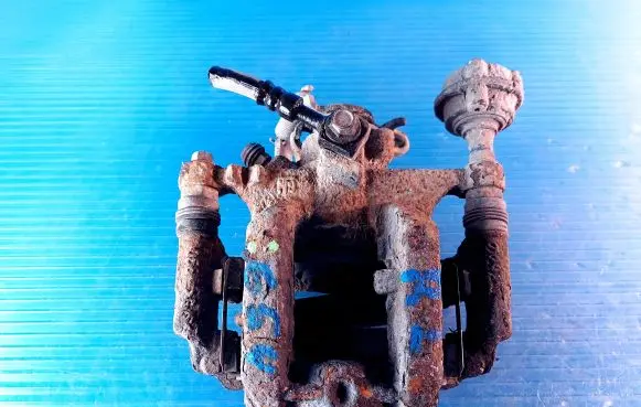 Chevrolet Cruze Rear brake caliper 13407168