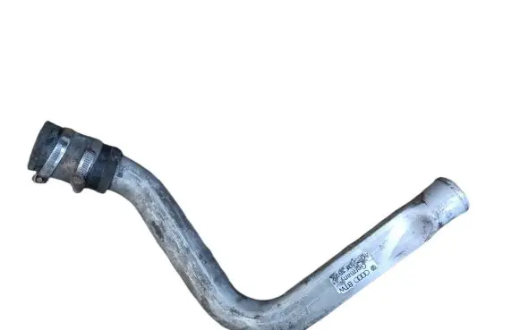 Audi A8 S8 D2 4D Engine coolant pipe/hose 4D001137K