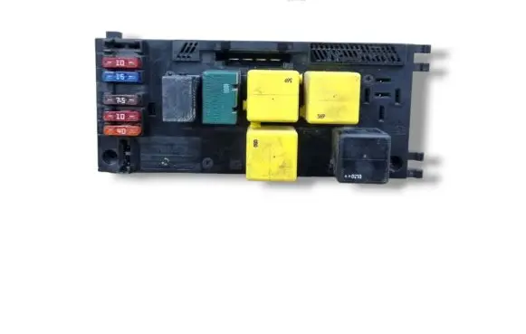 Mercedes-Benz E W210 Fuse module 0005401550 0025452701