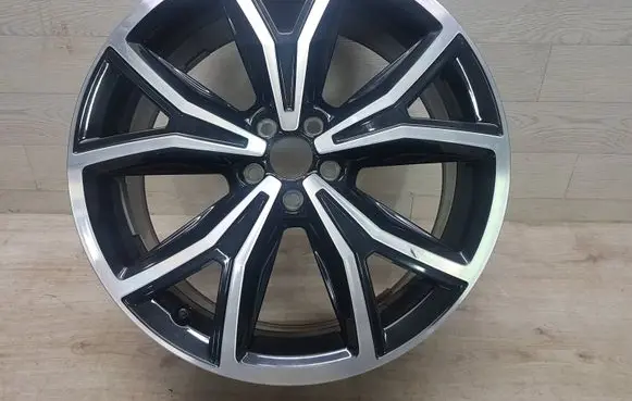 Volkswagen T-Cross R18 alloy rim 2GM601025F